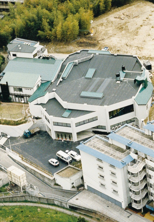 大阪教会創立60周年　真理をかかげて⑤　南千里の新会堂